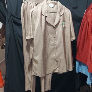 Park Place Fashion pants suit size Medium (InvW118)